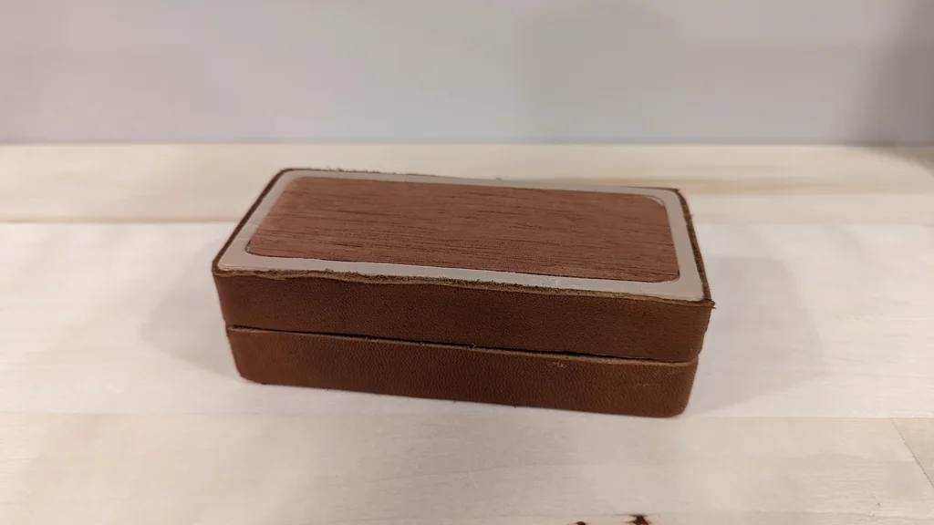 Dice storage and rolling box, sample photo 2